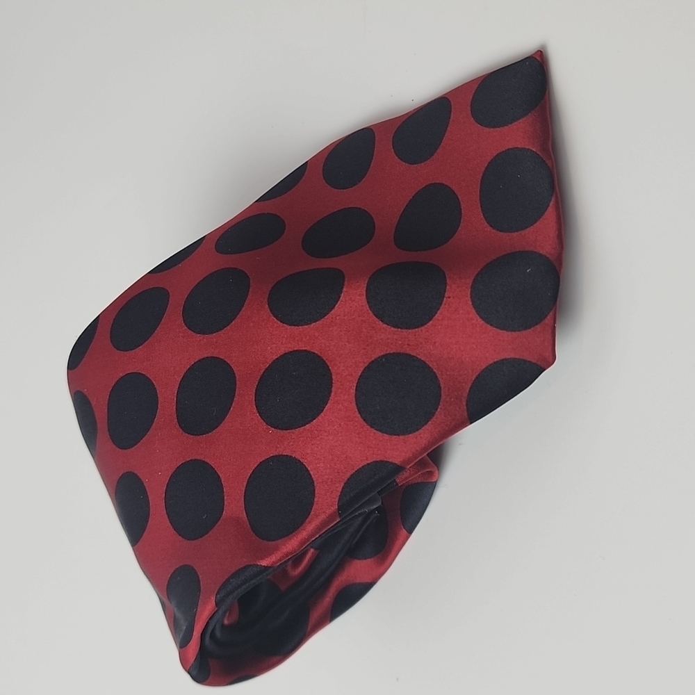 Polkadot Silk Tie